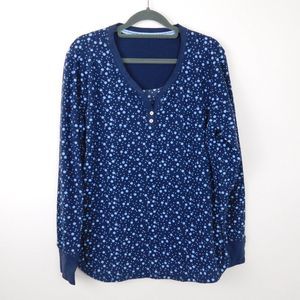 Shirt size large color blues V-neck 2 buttons